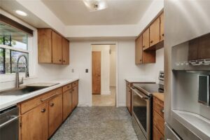 2547 Broadwater Ave, Billings, MT photo 6