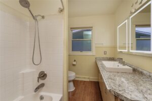 2547 Broadwater Ave, Billings, MT photo 9