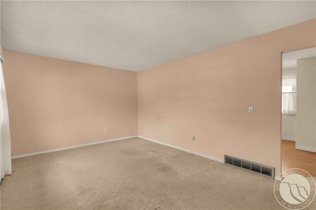 2702 Rehberg Lane, Billings, MT photo 3