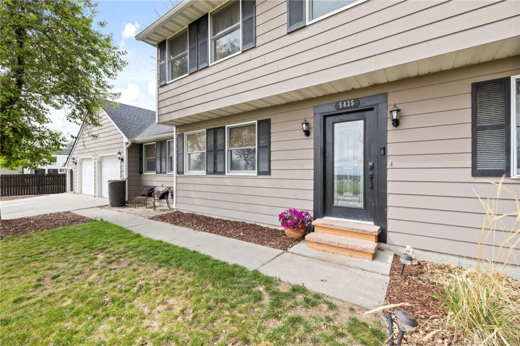 5435 Sweetgrass Creek Drive, Billings, MT Single Family in Billings, MT photo 3