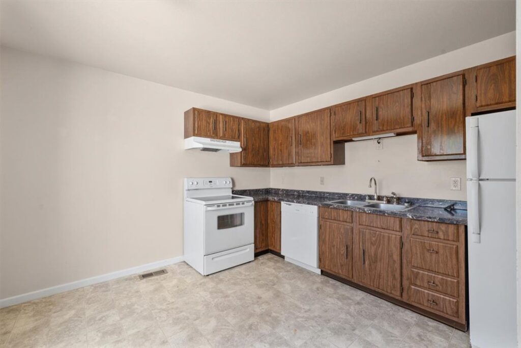 2252 Avenue C, Billings, MT photo 2