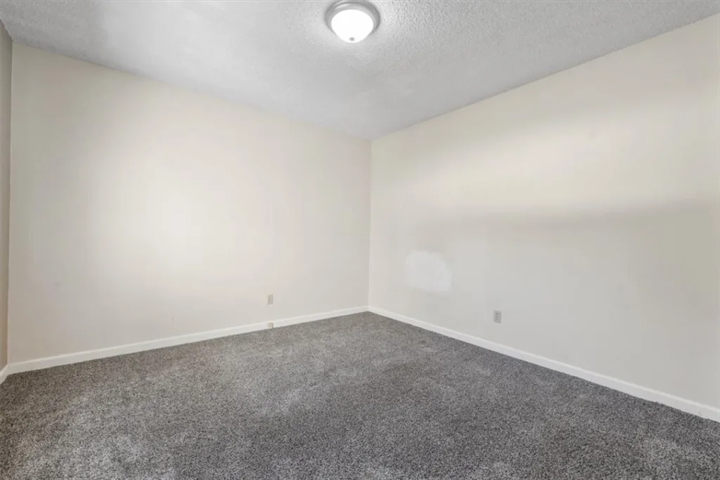 2252 Avenue C, Billings, MT photo 9