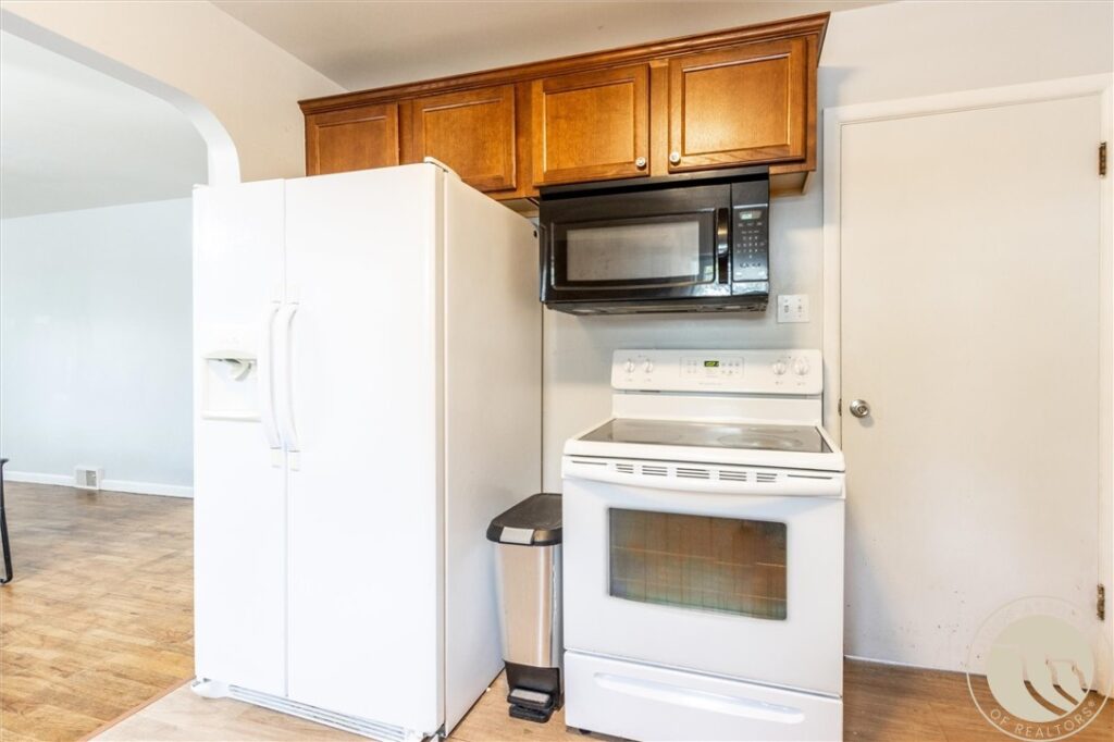 1836 Clark Avenue, Billings, MT photo 8