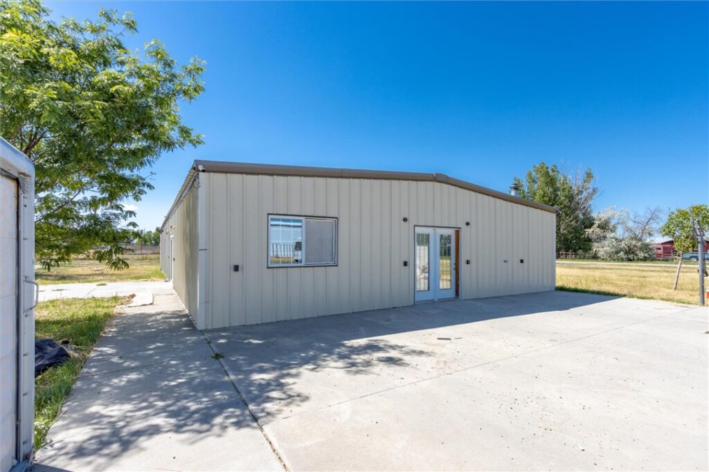 714 N Eggebrecht Lane, Billings, MT