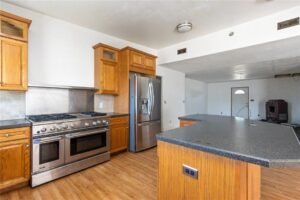 714 N Eggebrecht Lane, Billings, MT photo 8