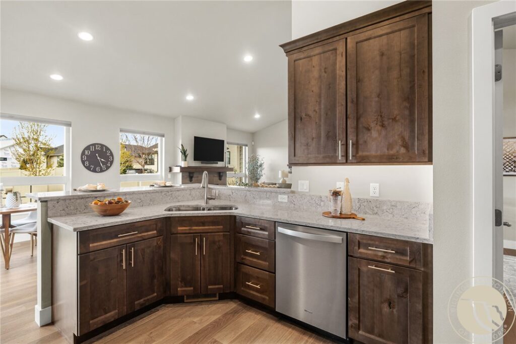 2140 S Stone Creek Trail, Billings, MT photo 8