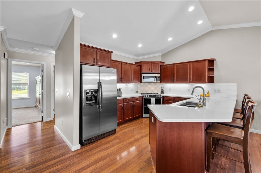 1217 Crystal Lake Lane, Billings, MT photo 3