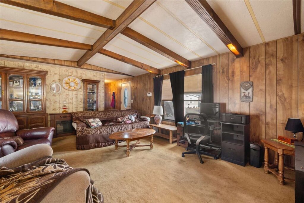 16 Woodgrain Drive, Billings, MT photo 5