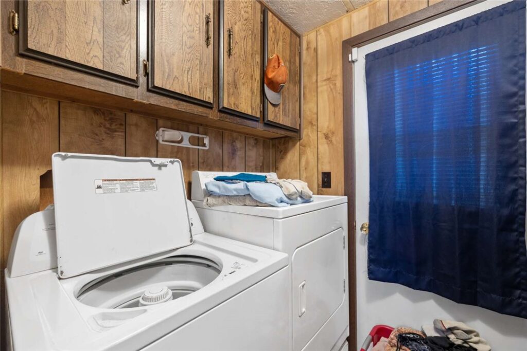 16 Woodgrain Drive, Billings, MT photo 10