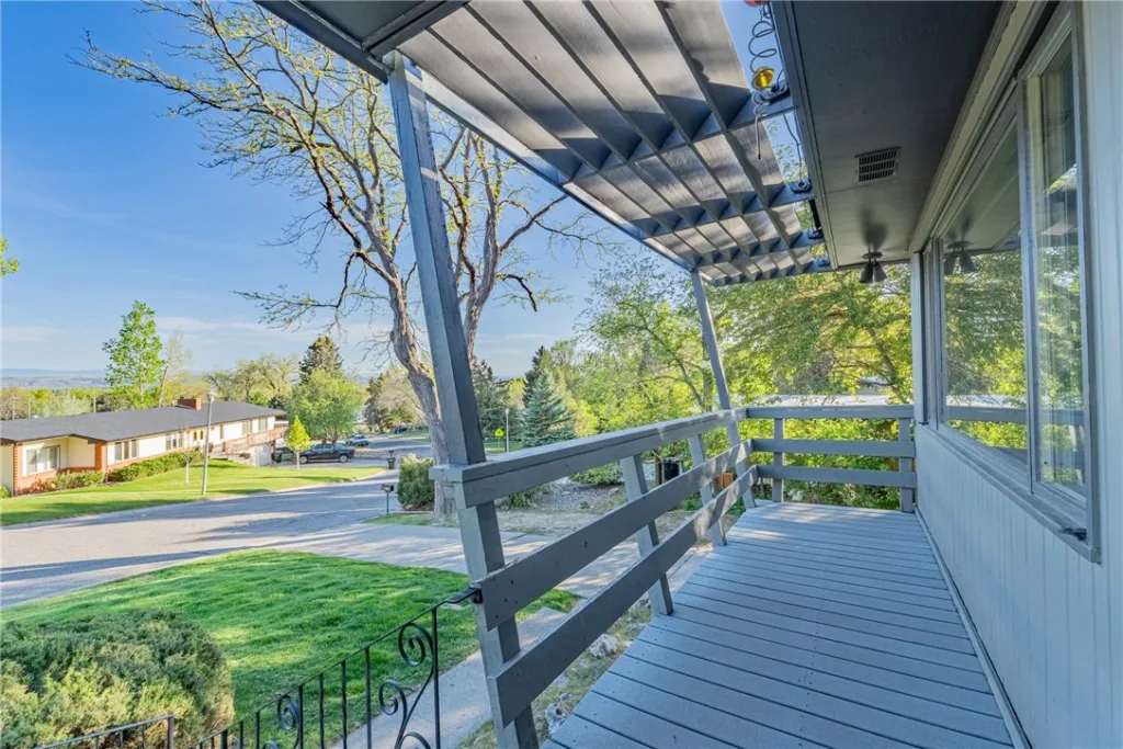 2311 Fairway Drive, Billings, MT photo 3