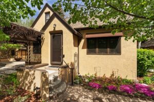 1905 Poly Drive, Billings, MT photo 2