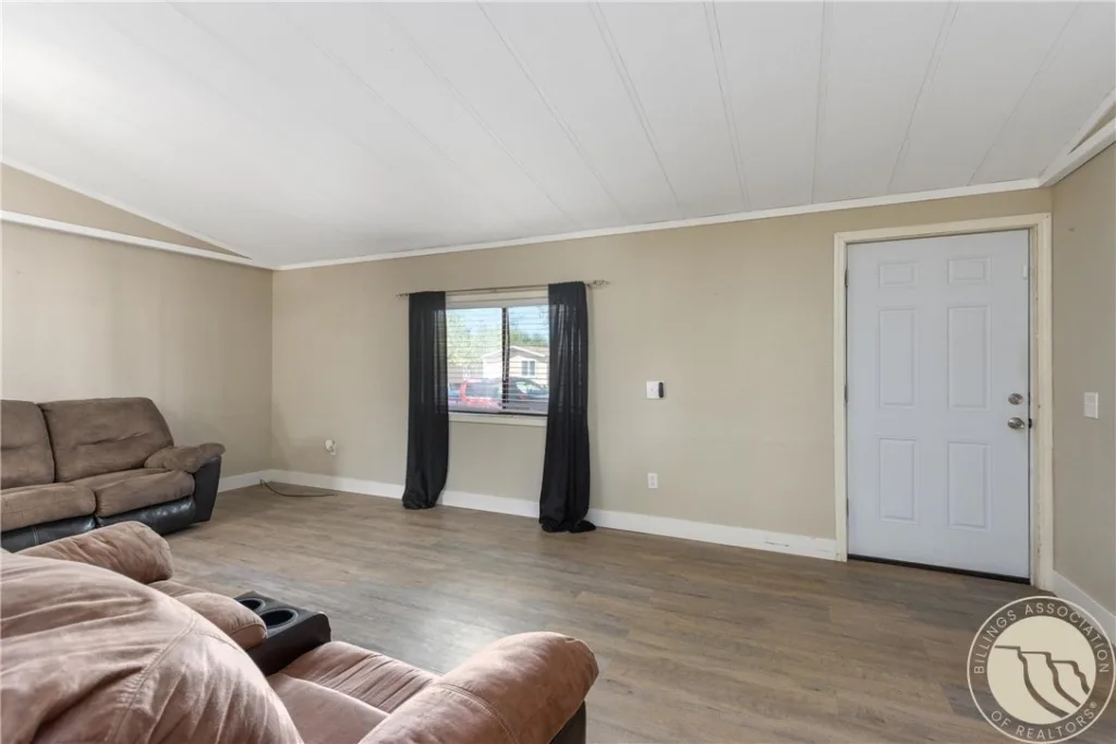 535 Jemstone Drive, Billings, MT photo 3