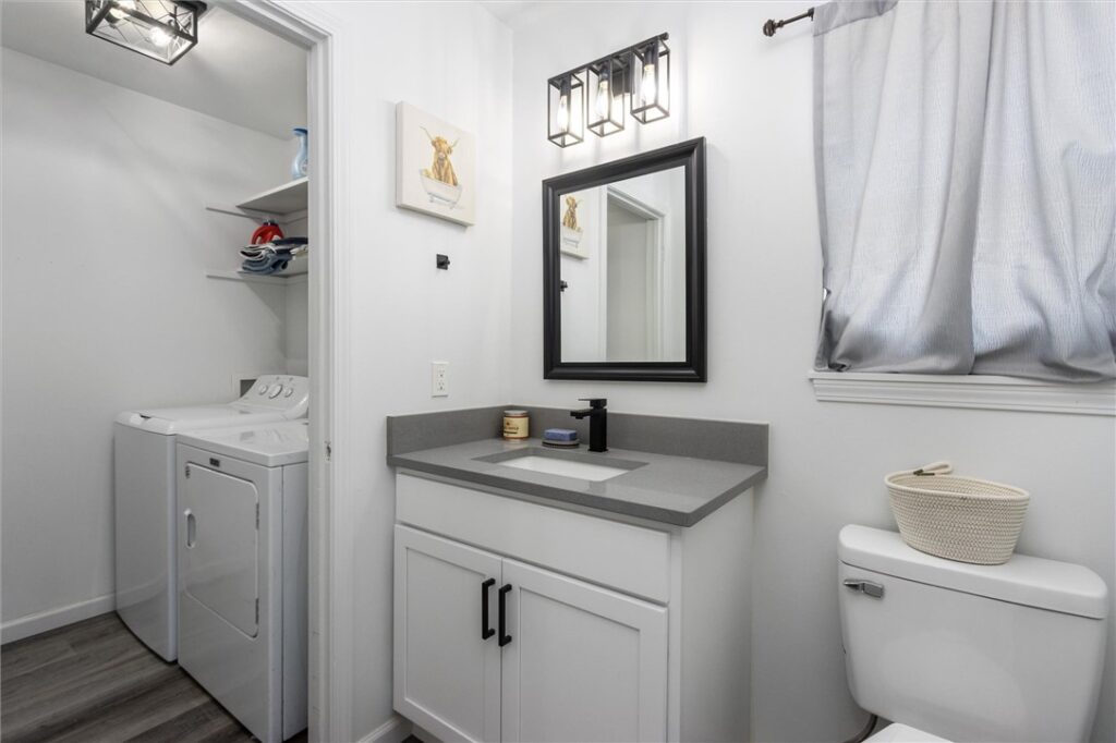 903 Lynch Drive 10, Billings, MT photo 8