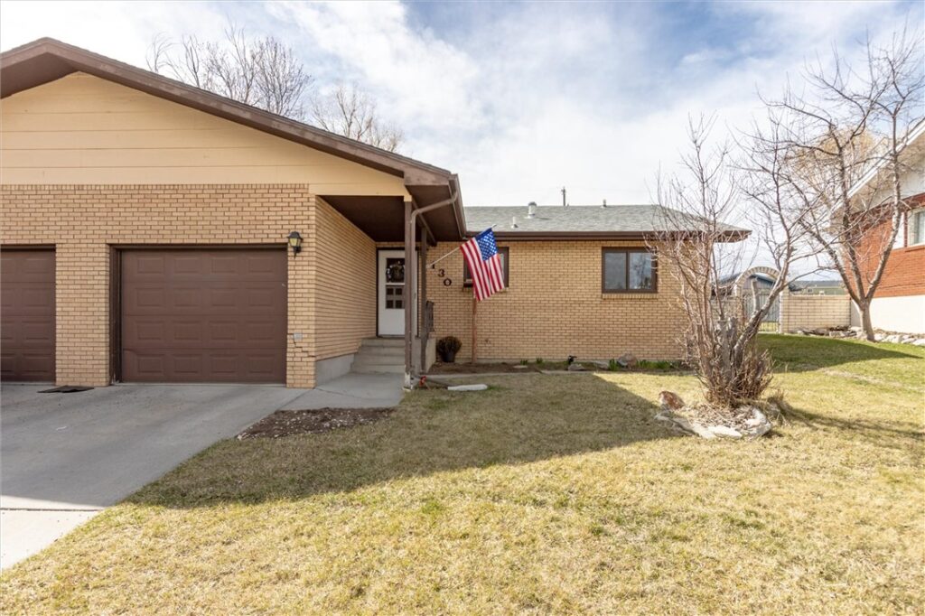 130-132 Stillwater Ln, Billings, MT