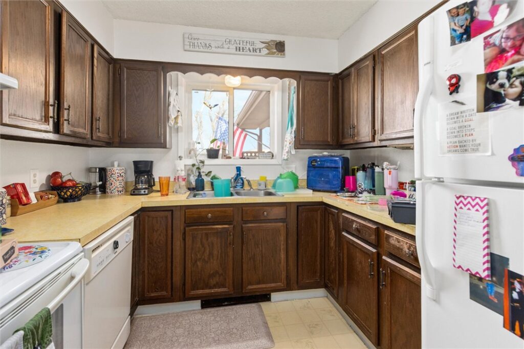 130-132 Stillwater Ln, Billings, MT photo 8