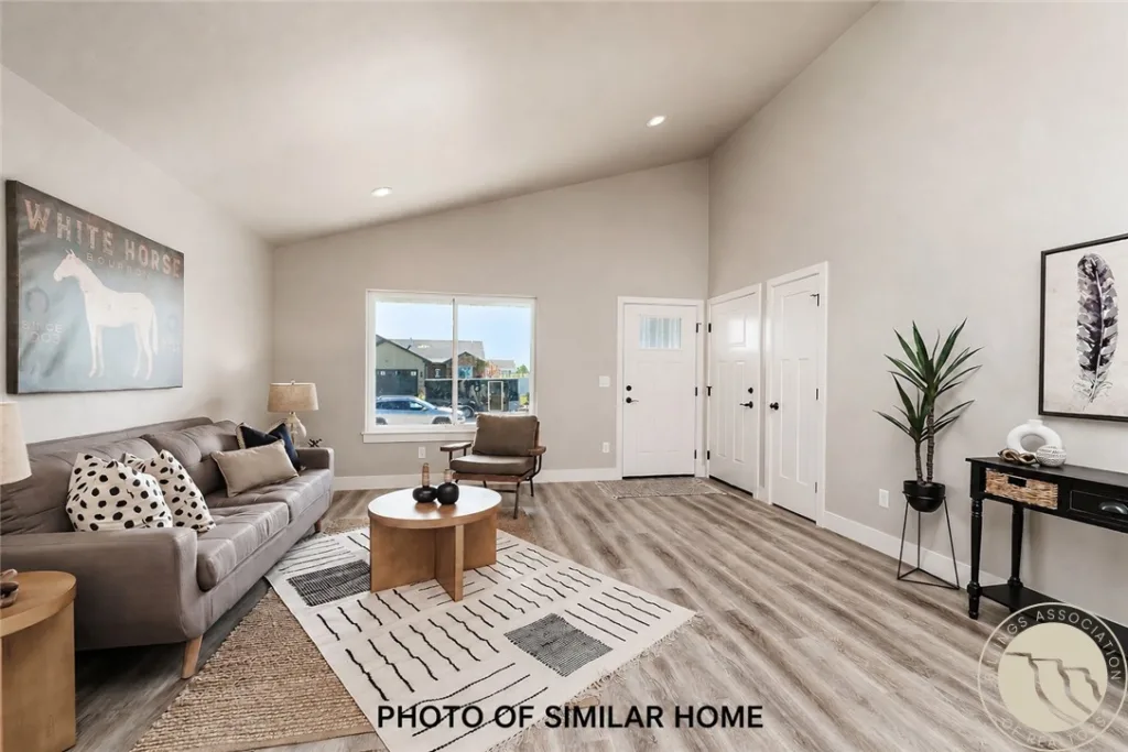 2246 Salinas Circle, Billings, MT photo 4
