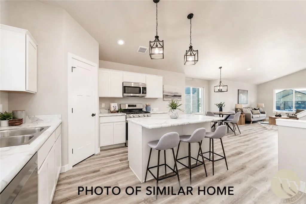 2246 Salinas Circle, Billings, MT photo 5