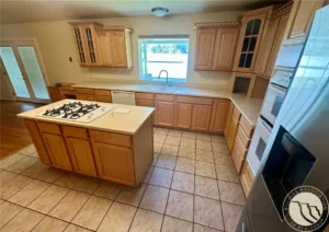 1419 Rimrock Road, Billings, MT photo 5