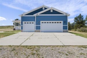 2214 Trails End Road, Billings, MT photo 3