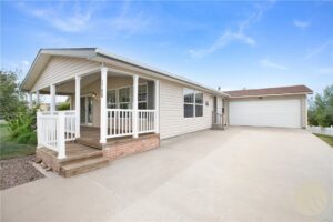 3700 Louis Drive, Huntley, MT photo 2