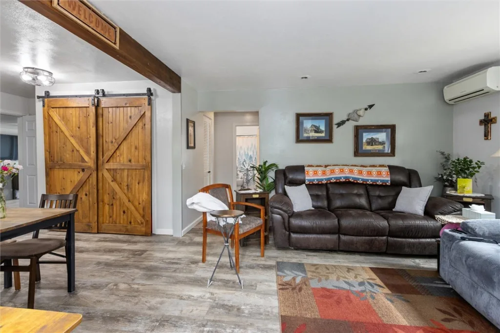 1627 Wyoming Avenue, Billings, MT photo 4
