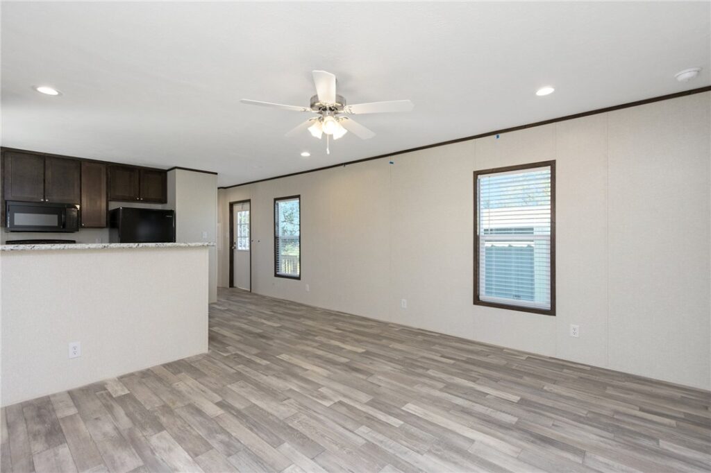 2224 U.S. Highway 87 East #17, Billings, MT Single Family in Billings, MT photo 5