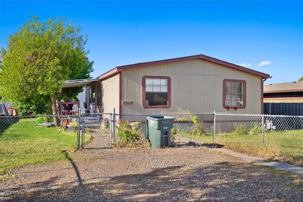 4308 Brockton Avenue SW, Billings, MT