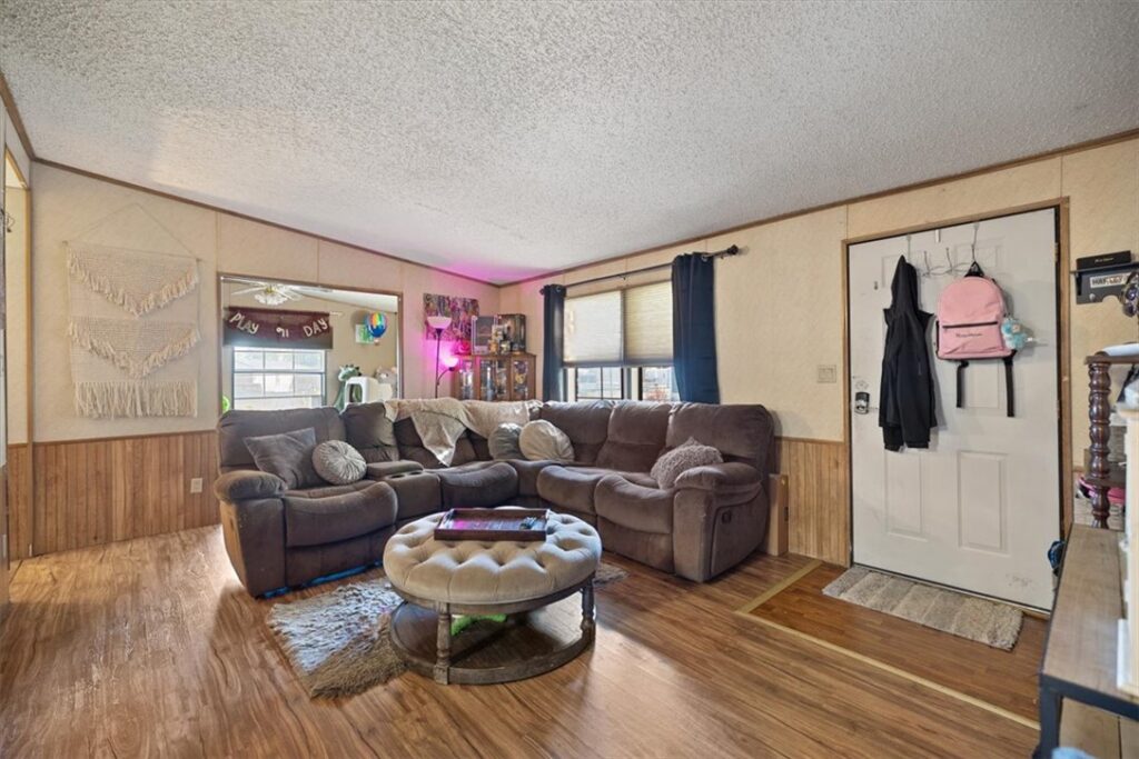 4308 Brockton Avenue SW, Billings, MT Single Family in Billings, MT photo 4