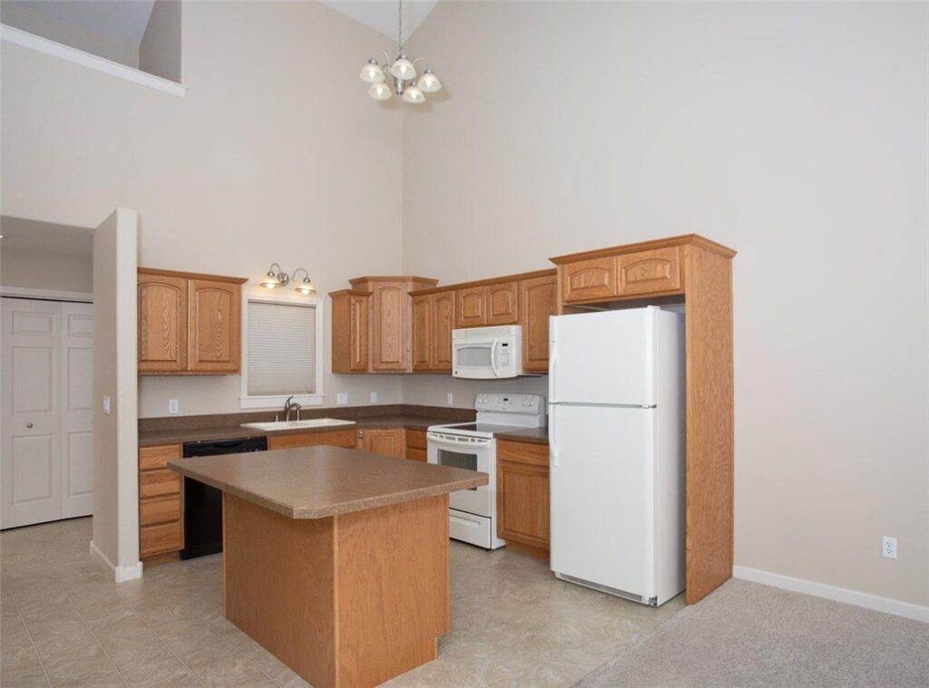 239 Brookshire Blvd, Billings, MT photo 10
