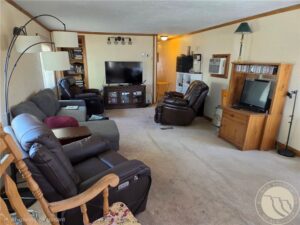 63 W Meadow Drive, Billings, MT photo 7