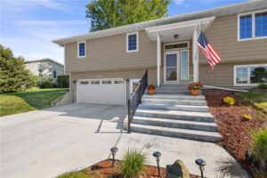 575 Tabriz Drive, Billings, MT photo 3
