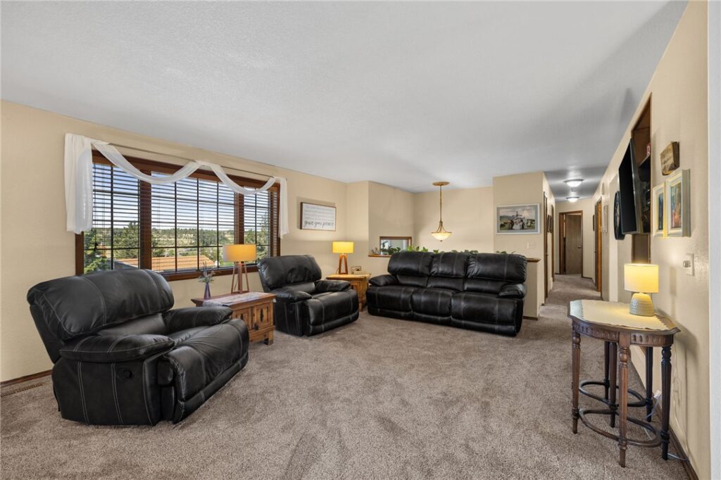 575 Tabriz Drive, Billings, MT photo 6