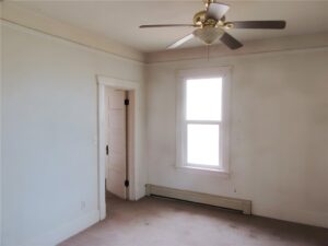 121 Peritse Avenue, Huntley, MT photo 8
