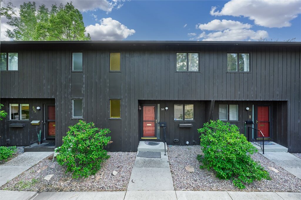 910 13th Street W, Billings, MT