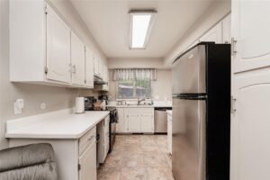 910 13th Street W, Billings, MT photo 3