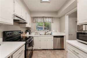 910 13th Street W, Billings, MT photo 4