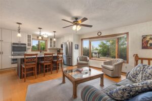 4325 Pine Cove Road, Billings, MT photo 10