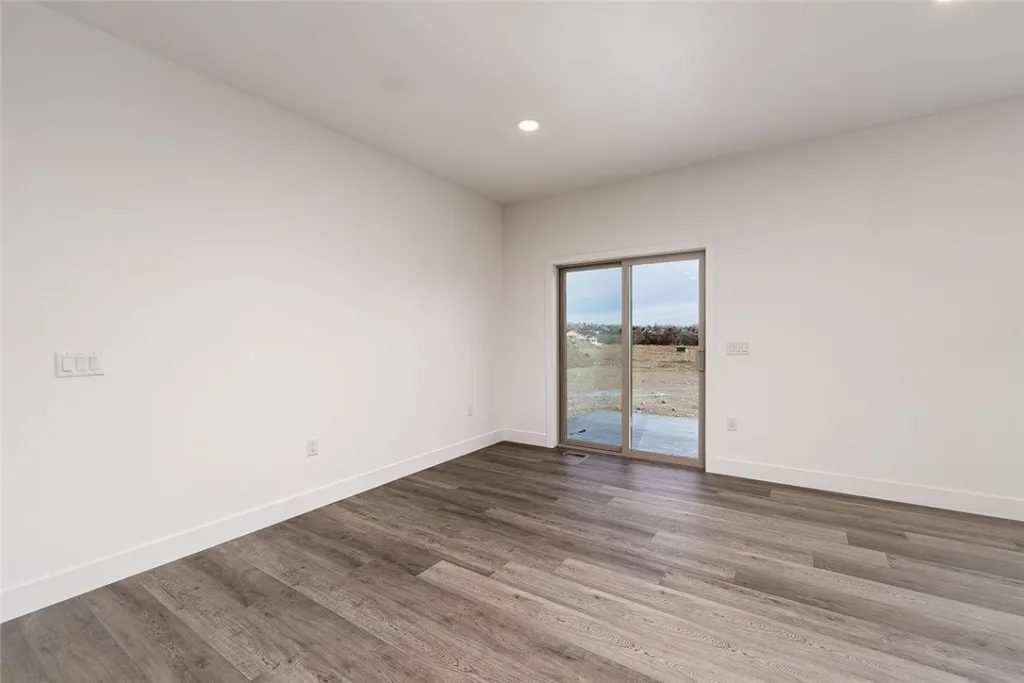 1377 W Eugene Avenue, Billings, MT Single Family in Billings, MT photo 10