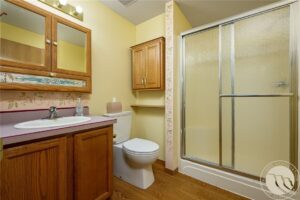 1410 Hawthorne Lane, Billings, MT photo 5