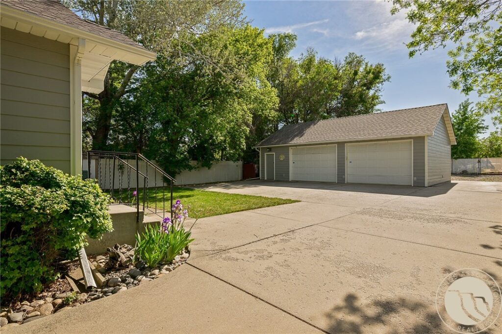 1410 Hawthorne Lane, Billings, MT Single Family in Billings, MT photo 8