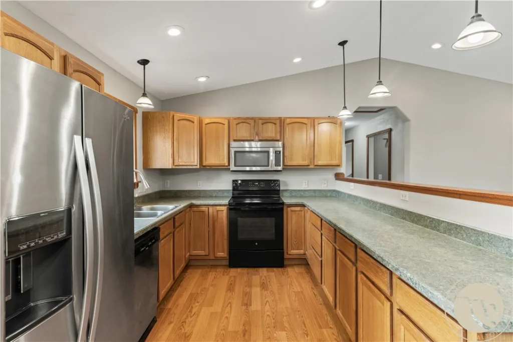 703 S Wagner Lane, Billings, MT Single Family in Billings, MT photo 8