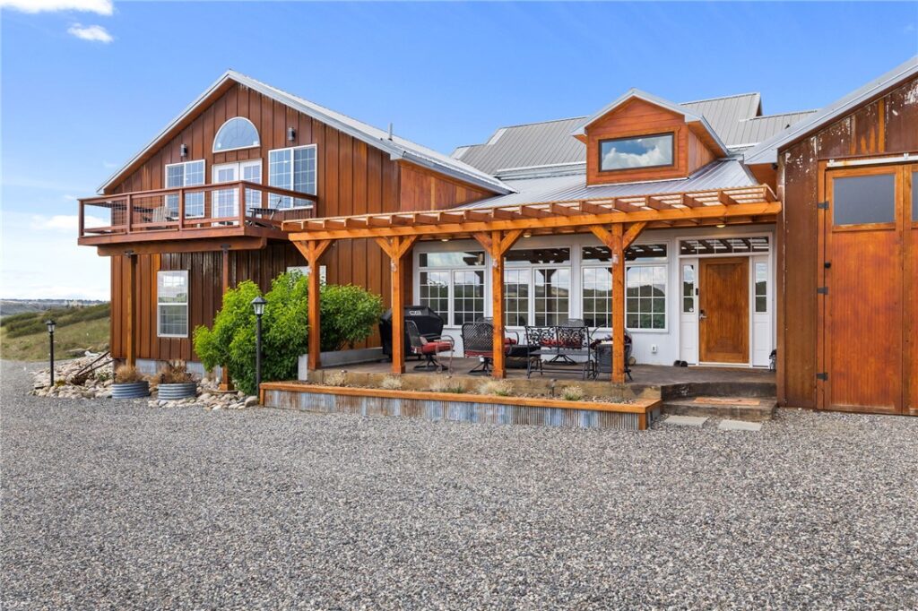591 Squaw Creek Road, Huntley, MT Single Family in Huntley, MT photo 4