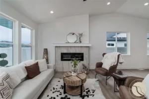 1127 – 1129 Buffalo Crossing Drive, Billings, MT photo 2