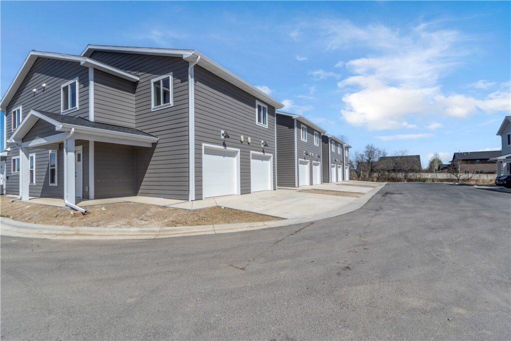 1131 Little River Loop 2, Billings, MT