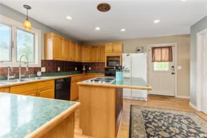 1301 Whispering Pines Drive, Billings, MT photo 9