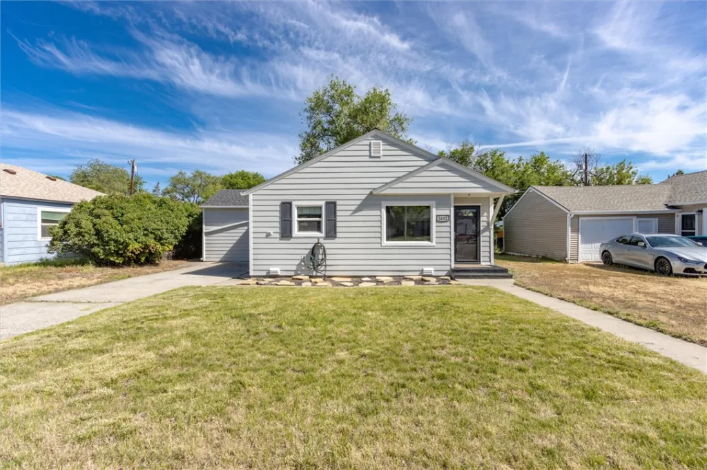 1611 Broadwater Avenue, Billings, MT Single Family in Billings, MT photo 2