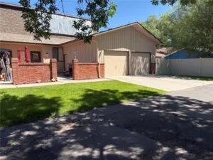 3441 Poly Dr 8, Billings, MT photo 2