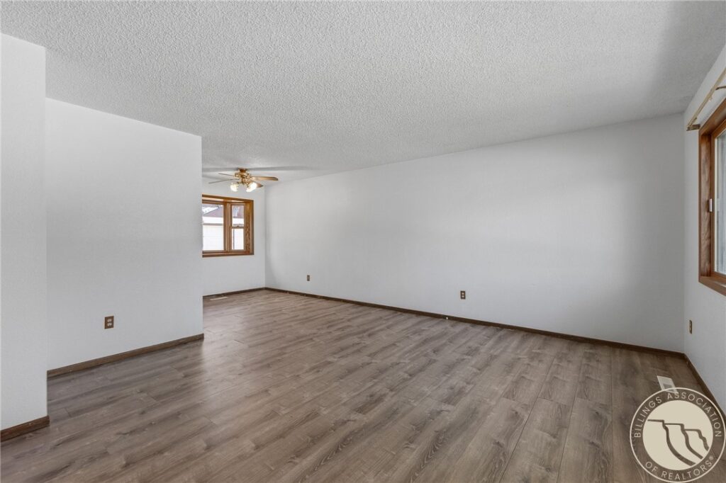 1042 Crist Drive, Billings, MT Single Family in Billings, MT photo 6