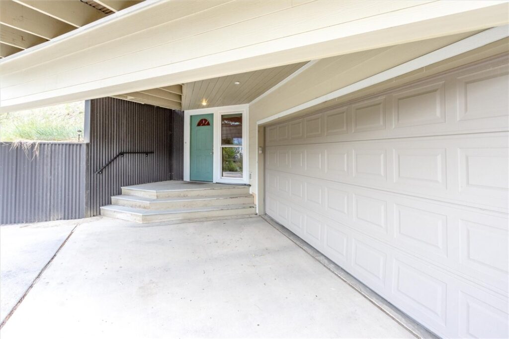 3339 38th Street W, Billings, MT Single Family in Billings, MT photo 2