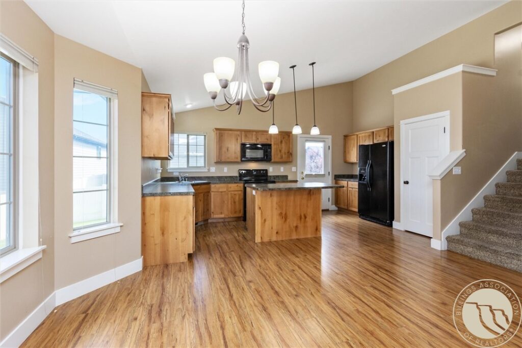 5816 Red Berry Trail, Billings, MT Single Family in Billings, MT photo 8